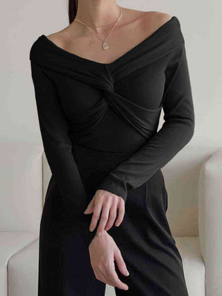 V-Neck Twisted Long Sleeve Knit Top