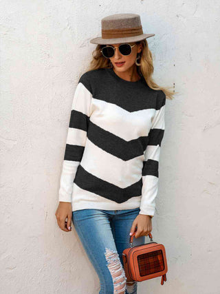 Two-Tone Round Neck Sweater